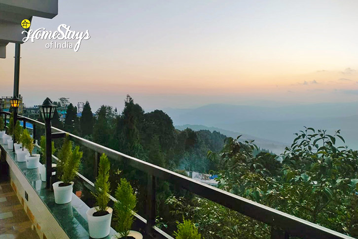 View-Ethereal Morning Homestay, Sonada-Darjeeling