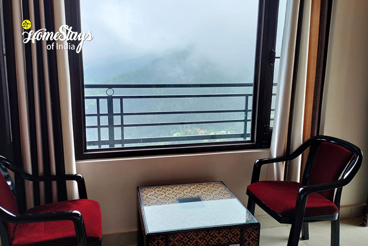 Window-View-Jagoti Homestay-Mashobra