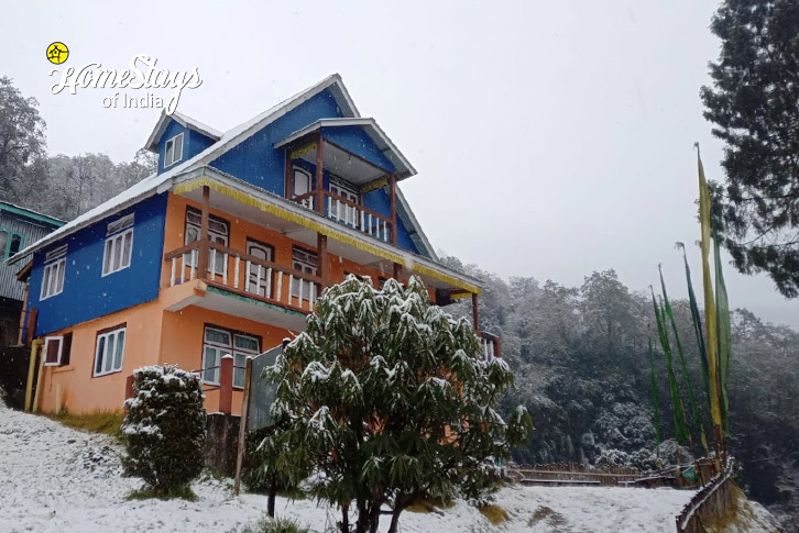 Winter-Shining Star Homestay-Okhrey