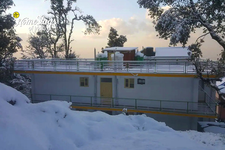 Winter-View-Satobari Homestay-Mcleodganj