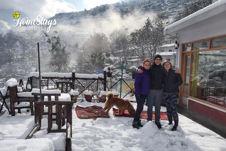 Winter-View-Lap of Gods Homestay-Joshimath