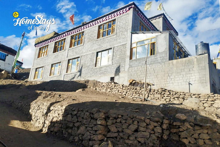 Exterior-5-Community Homestays-Demul-Spiti